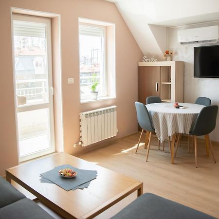 Mdm Apartment City Center รูเซ ภายนอก รูปภาพ